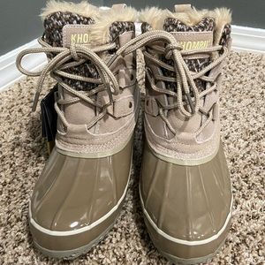 NWT Khombu Women’s Winter Boots Size 7 ThermoLite